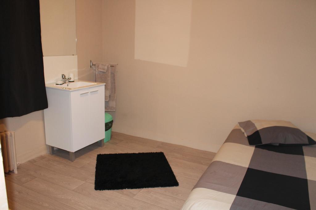 Le Bellevue Lisieux Hotell Rum bild